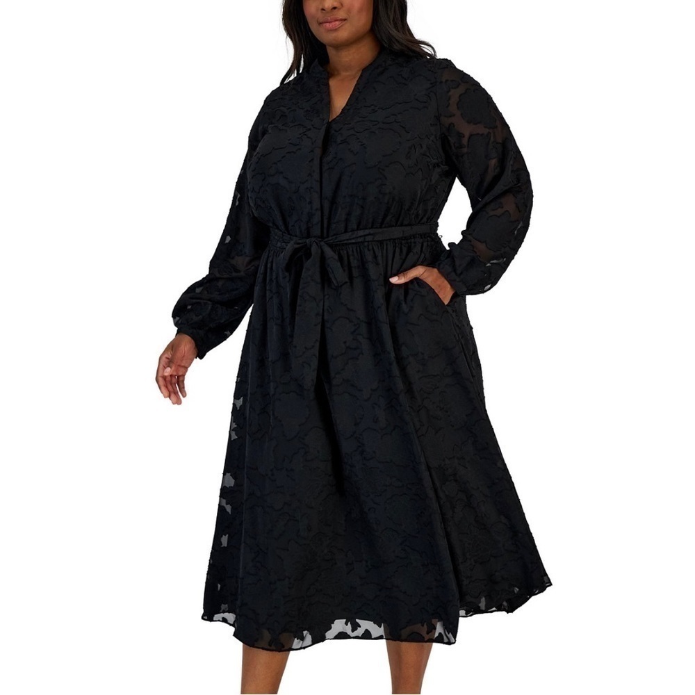 Alfani's Women’s Pocketed 3 Button Front, Cinched Belted Waist. Black. Sz 20w